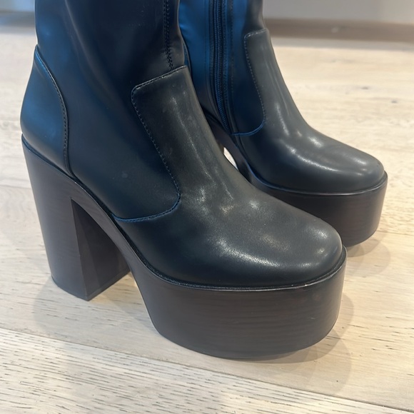 Jeffery Campbell platform boots - Picture 3 of 7